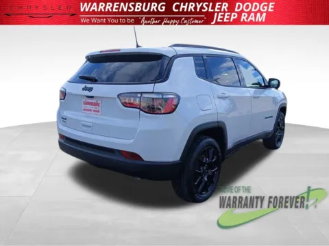 Another view of 2026 Jeep Compass Latitude for sale in Warrensburg, MO at Warrensburg CDJR