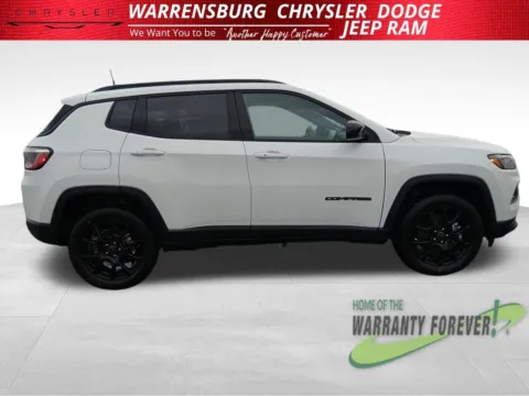 Photos of 2026 Jeep Compass Latitude for sale in Warrensburg, MO at Warrensburg CDJR