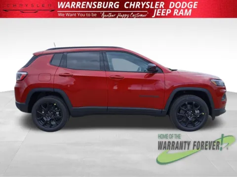 Photos of 2026 Jeep Compass Latitude for sale in Warrensburg, MO at Warrensburg CDJR