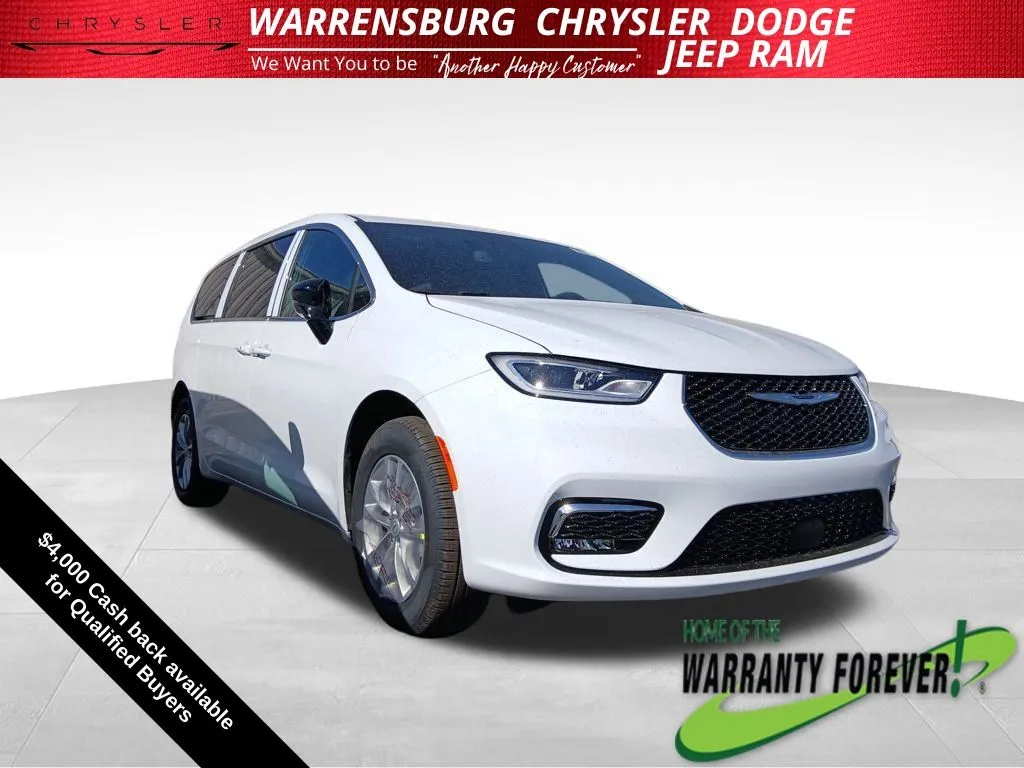 2026 Chrysler Pacifica Select for sale in Warrensburg, MO