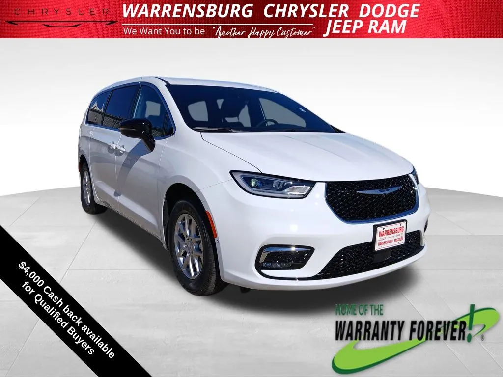 2026 Chrysler Pacifica Select for sale in Warrensburg, MO