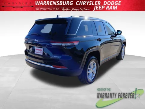 Another view of 2026 Jeep Grand Cherokee Laredo for sale in Warrensburg, MO at Warrensburg CDJR
