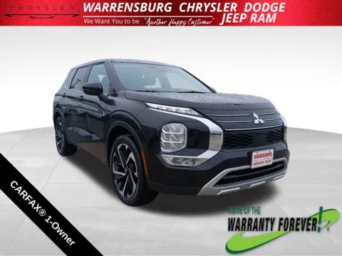 Blue 2024 Mitsubishi Outlander for sale in Warrensburg, MO