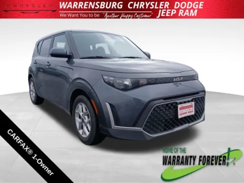 Gray 2023 Kia Soul LX for sale in Warrensburg, MO