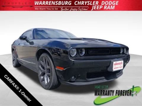 Black 2023 Dodge Challenger SXT for sale in Warrensburg, MO
