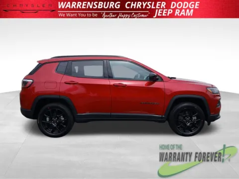 Photos of 2026 Jeep Compass Latitude for sale in Warrensburg, MO at Warrensburg CDJR