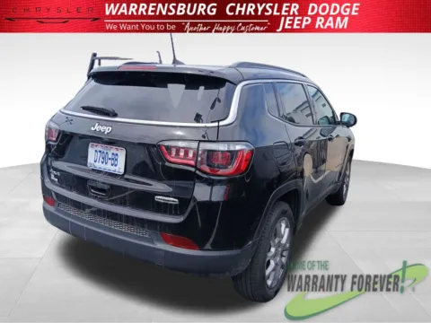 Photos of 2022 Jeep Compass Latitude Lux for sale in Warrensburg, MO at Warrensburg CDJR