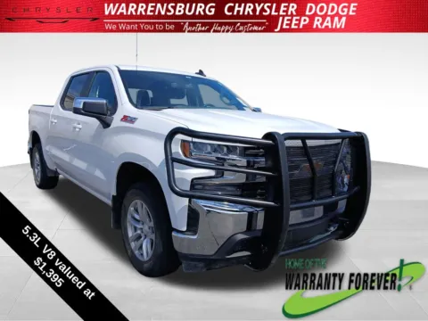 White 2021 Chevrolet Silverado 1500 LT for sale in Warrensburg, MO