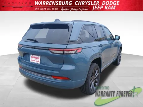Another view of 2026 Jeep Grand Cherokee Limited Reserve for sale in Warrensburg, MO at Warrensburg CDJR