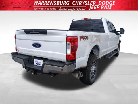 Photos of 2019 Ford F-350SD Lariat for sale in Warrensburg, MO at Warrensburg CDJR