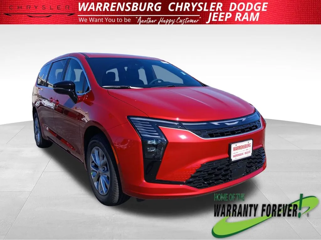 2027 Chrysler Pacifica Select for sale in Warrensburg, MO