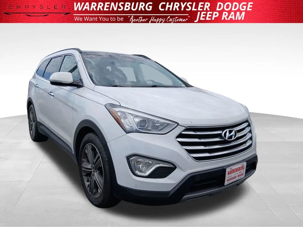 White 2014 Hyundai Santa Fe Limited for sale in Warrensburg, MO