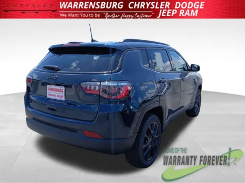 More photos of 2026 Jeep Compass Latitude at Warrensburg CDJR, MO