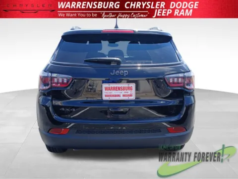 More photos of 2026 Jeep Compass Latitude at Warrensburg CDJR, MO