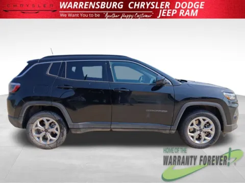 Another view of 2025 Jeep Compass Latitude for sale in Warrensburg, MO at Warrensburg CDJR