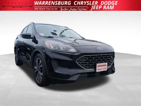 Black 2021 Ford Escape SE for sale in Warrensburg, MO