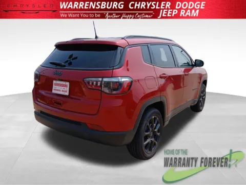 More photos of 2026 Jeep Compass Latitude at Warrensburg CDJR, MO