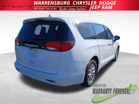 More photos of 2023 Chrysler Voyager LX at Warrensburg CDJR, MO
