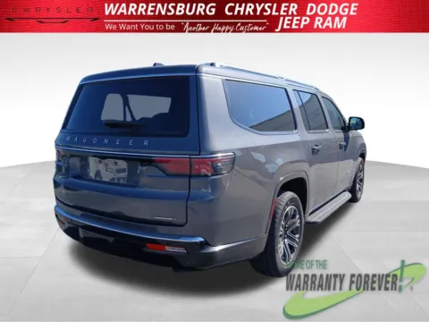 More photos of 2024 Jeep Wagoneer L Series II at Warrensburg CDJR, MO