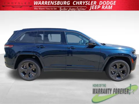 Another view of 2027 Jeep Grand Cherokee Limited Reserve for sale in Warrensburg, MO at Warrensburg CDJR