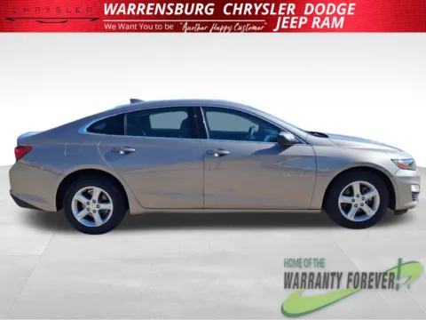 Another view of 2024 Chevrolet Malibu LT for sale in Warrensburg, MO at Warrensburg CDJR