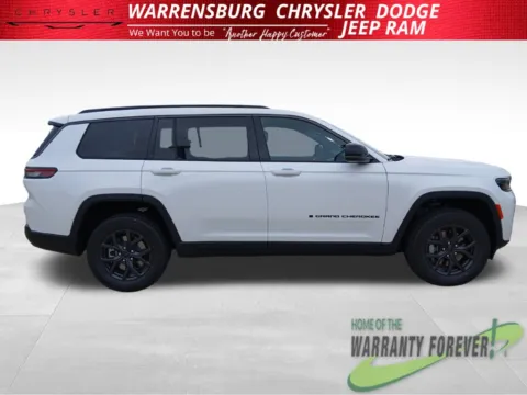 Another view of 2027 Jeep Grand Cherokee L Laredo Altitude for sale in Warrensburg, MO at Warrensburg CDJR