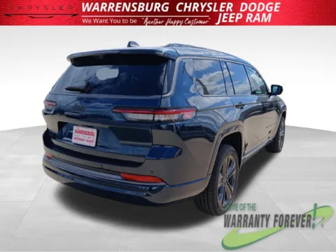More photos of 2027 Jeep Grand Cherokee L Limited Reserve at Warrensburg CDJR, MO