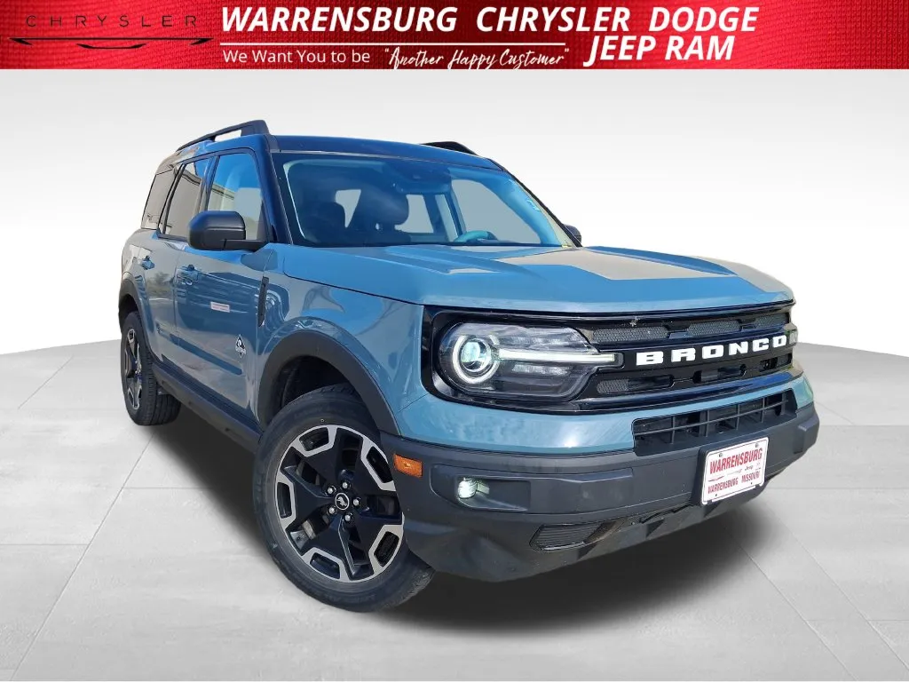 Blue 2021 Ford Bronco Sport Outer Banks for sale in Warrensburg, MO