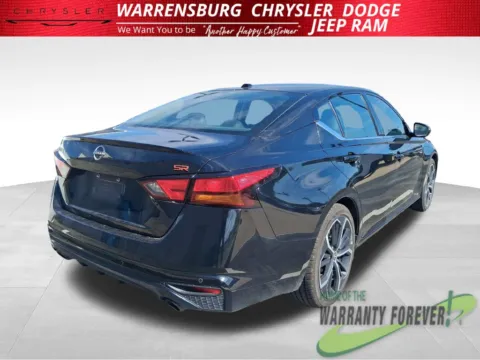 More photos of 2025 Nissan Altima 2.5 SR at Warrensburg CDJR, MO