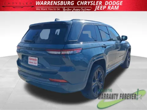 More photos of 2027 Jeep Grand Cherokee Limited Reserve at Warrensburg CDJR, MO