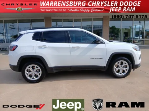Photos of 2024 Jeep Compass Latitude for sale in Warrensburg, MO at Warrensburg CDJR