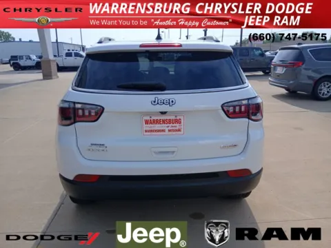 More photos of 2024 Jeep Compass Latitude at Warrensburg CDJR, MO