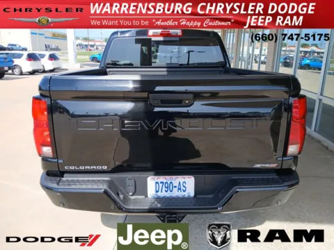 More photos of 2024 Chevrolet Colorado ZR2 at Warrensburg CDJR, MO
