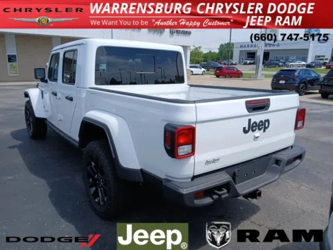 More photos of 2025 Jeep Gladiator Nighthawk at Warrensburg CDJR, MO
