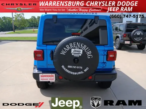 More photos of 2025 Jeep Wrangler Sahara at Warrensburg CDJR, MO