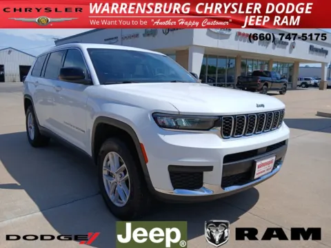 White 2023 Jeep Grand Cherokee L Laredo for sale in Warrensburg, MO