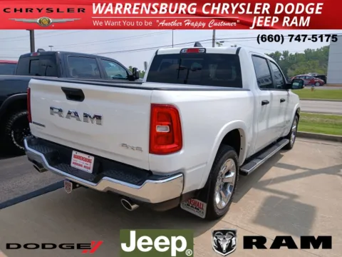 Photos of 2025 Ram 1500 Big Horn/Lone Star for sale in Warrensburg, MO at Warrensburg CDJR