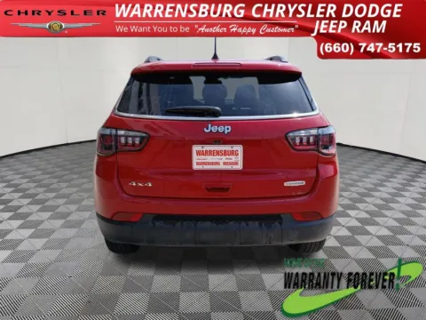 More photos of 2023 Jeep Compass Latitude at Warrensburg CDJR, MO