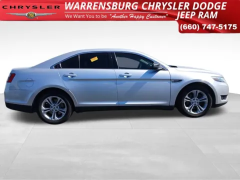 Photos of 2016 Ford Taurus SE for sale in Warrensburg, MO at Warrensburg CDJR