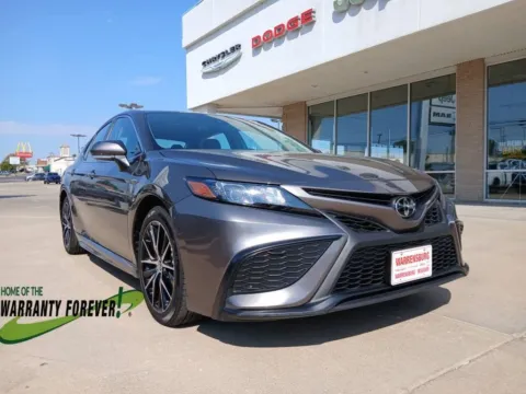 Gray 2024 Toyota Camry SE for sale in Warrensburg, MO