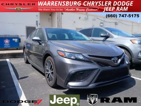 Gray 2024 Toyota Camry SE for sale in Warrensburg, MO