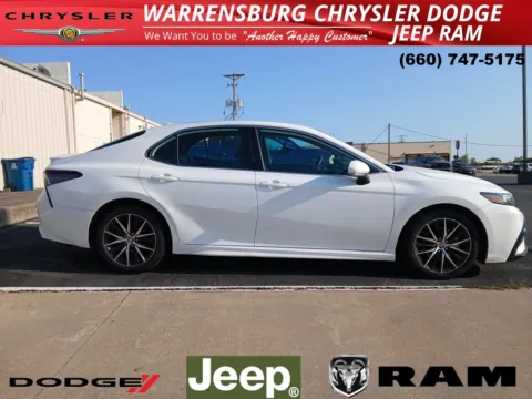 Photos of 2024 Toyota Camry SE for sale in Warrensburg, MO at Warrensburg CDJR