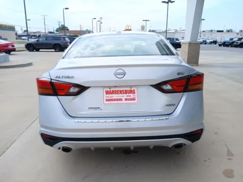 More photos of 2023 Nissan Altima 2.5 SV at Warrensburg CDJR, MO
