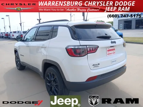 More photos of 2025 Jeep Compass Latitude at Warrensburg CDJR, MO