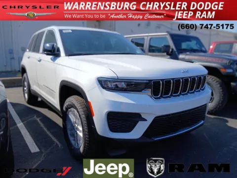 White 2025 Jeep Grand Cherokee Laredo for sale in Warrensburg, MO