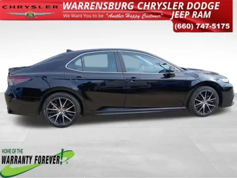 Photos of 2024 Toyota Camry SE for sale in Warrensburg, MO at Warrensburg CDJR