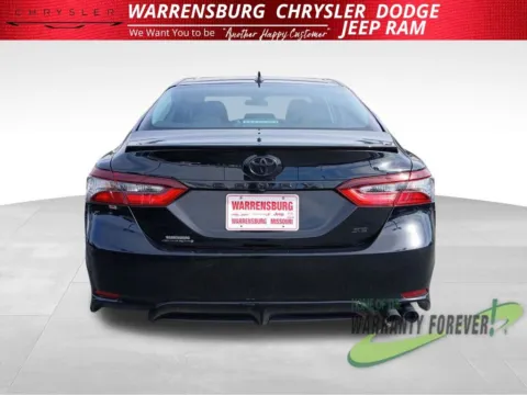 More photos of 2024 Toyota Camry SE at Warrensburg CDJR, MO