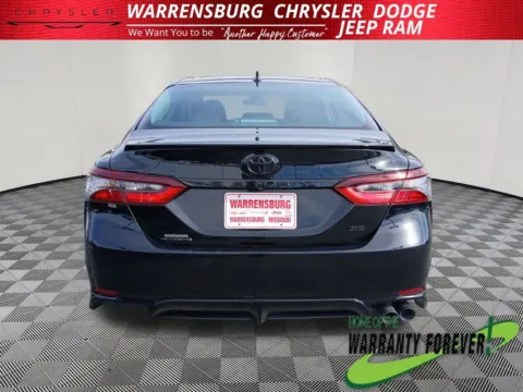 More photos of 2024 Toyota Camry SE at Warrensburg CDJR, MO