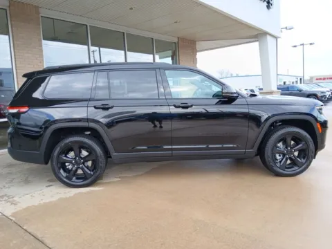 Photos of 2025 Jeep Grand Cherokee L Limited for sale in Warrensburg, MO at Warrensburg CDJR