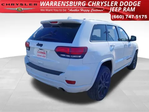 Another view of 2022 Jeep Grand Cherokee WK Laredo X for sale in Warrensburg, MO at Warrensburg CDJR